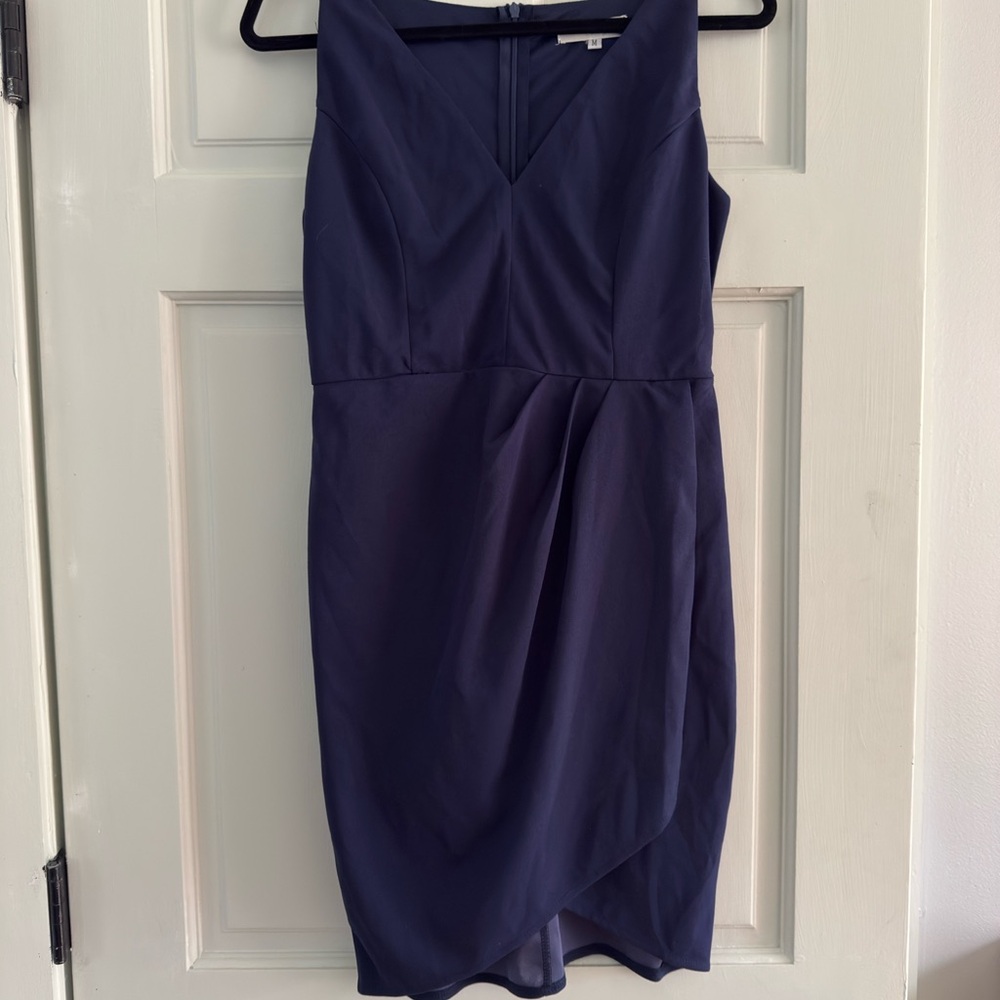 Elegant Navy Blue Sleeveless Dress